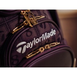 Taylormade sac chariot Staff British Open vue close-up 1